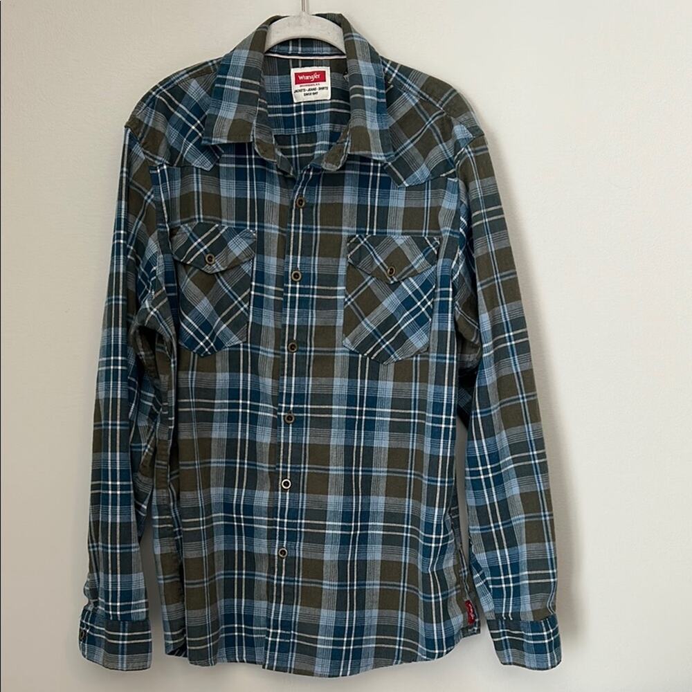 Wrangler Blue and Brown Casual Button Down Shirt